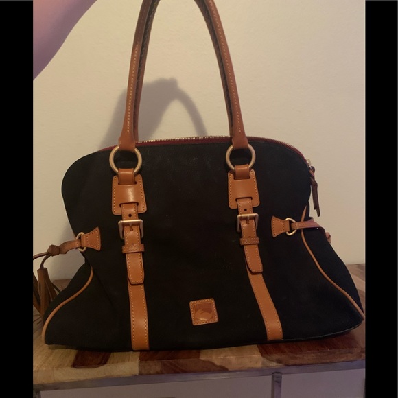 Dooney Bourke Purse - Picture 1 of 4
